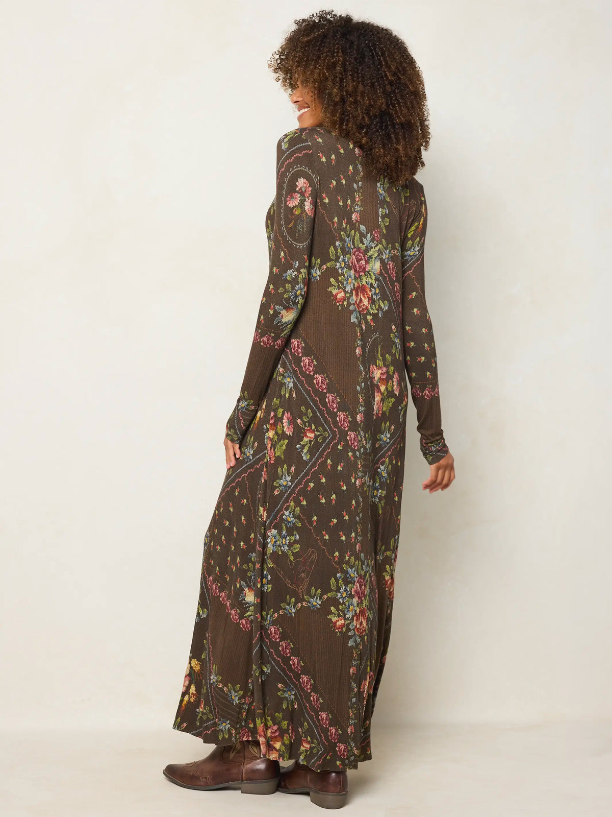 Stevie "ButterSoft" Knit Maxi Dress - Crafted Bouquets Chocolate