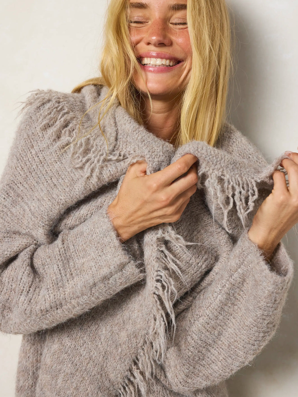 On the Fringe Duster - Mushroom